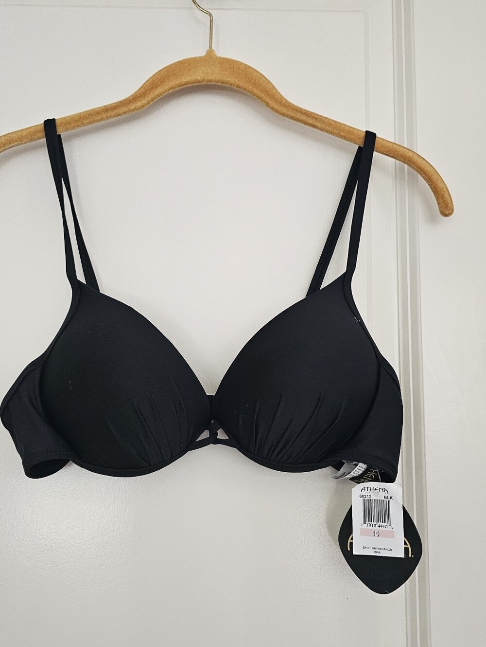 NWT Athena Swim Bikini Padded Top Black - Size 10
